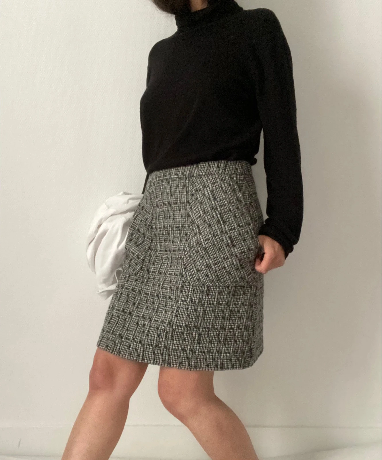 🌺 Falda corta vintage de cintura alta estilo trapecio – photo 3